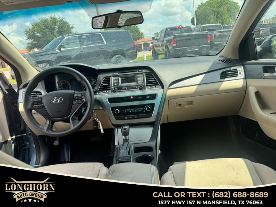 2015 Hyundai Sonata 4dr Sdn 2.4L SE, available for sale in Mansfield, Texas | Longhorn Auto Group. Mansfield, Texas 2015 Hyundai Sonata 4dr Sdn 2.4L SE, available for sale in Mansfield, Texas | Longhorn Auto Group. Mansfield, Texas