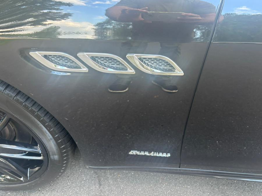 2017 Maserati Quattroporte S Q4 GranLusso 3.0L, available for sale in Shelton, Connecticut | Center Motorsports LLC. Shelton, Connecticut 2017 Maserati Quattroporte S Q4 GranLusso 3.0L, available for sale in Shelton, Connecticut | Center Motorsports LLC. Shelton, Connecticut