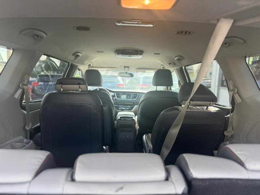 2017 Kia Sedona SX FWD, available for sale in Bridgeport, Connecticut | CT Auto. Bridgeport, Connecticut 2017 Kia Sedona SX FWD, available for sale in Bridgeport, Connecticut | CT Auto. Bridgeport, Connecticut