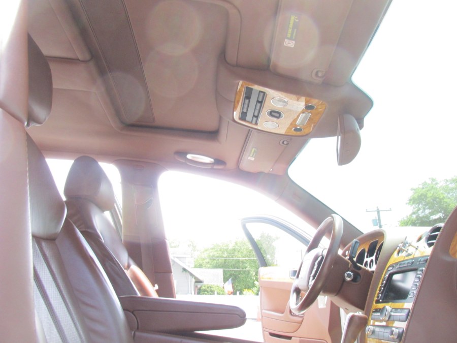 2006 Bentley Continental Flying Spur 4dr Sdn AWD, available for sale in Massapequa, New York | South Shore Auto Brokers & Sales. Massapequa, New York 2006 Bentley Continental Flying Spur 4dr Sdn AWD, available for sale in Massapequa, New York | South Shore Auto Brokers & Sales. Massapequa, New York