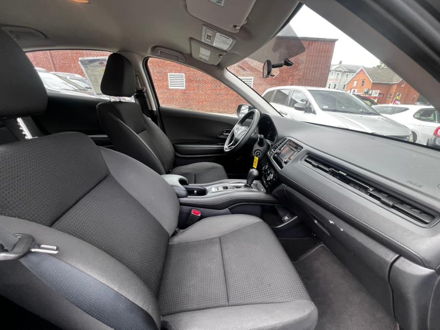 2022 Honda HR-V LX AWD CVT, available for sale in Worcester, Massachusetts | Sophia's Auto Sales Inc. Worcester, Massachusetts 2022 Honda HR-V LX AWD CVT, available for sale in Worcester, Massachusetts | Sophia's Auto Sales Inc. Worcester, Massachusetts