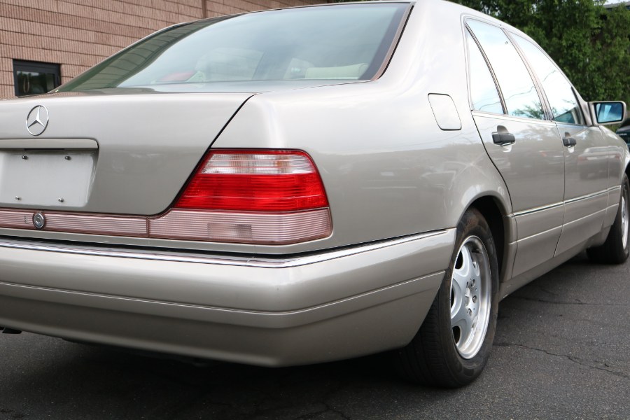 1999 Mercedes-Benz S-Class 4dr Sdn 3.2L SWB, available for sale in Bristol, Connecticut | Dealmax Motors LLC. Bristol, Connecticut 1999 Mercedes-Benz S-Class 4dr Sdn 3.2L SWB, available for sale in Bristol, Connecticut | Dealmax Motors LLC. Bristol, Connecticut
