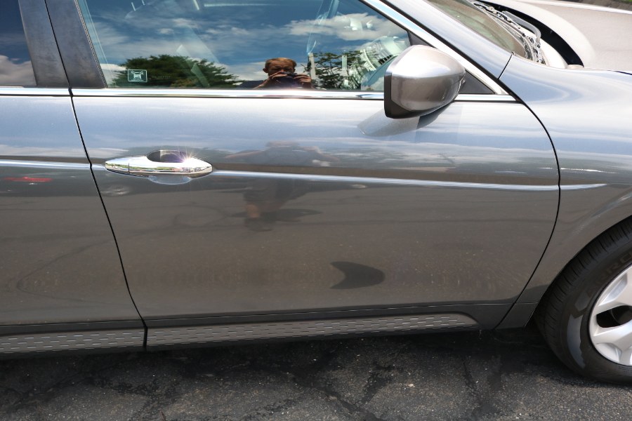 2011 Honda Accord Crosstour 4WD 5dr EX-L, available for sale in Bristol, Connecticut | Dealmax Motors LLC. Bristol, Connecticut 2011 Honda Accord Crosstour 4WD 5dr EX-L, available for sale in Bristol, Connecticut | Dealmax Motors LLC. Bristol, Connecticut