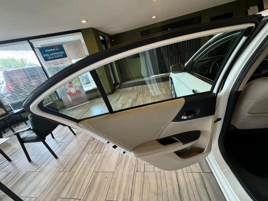 2014 Honda Accord Sedan 4dr I4 CVT LX, available for sale in West Hartford, Connecticut | AutoMax. West Hartford, Connecticut 2014 Honda Accord Sedan 4dr I4 CVT LX, available for sale in West Hartford, Connecticut | AutoMax. West Hartford, Connecticut
