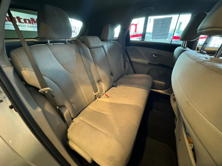 2013 Toyota Venza 4dr Wgn I4 AWD LE (Natl), available for sale in West Hartford, Connecticut | AutoMax. West Hartford, Connecticut 2013 Toyota Venza 4dr Wgn I4 AWD LE (Natl), available for sale in West Hartford, Connecticut | AutoMax. West Hartford, Connecticut
