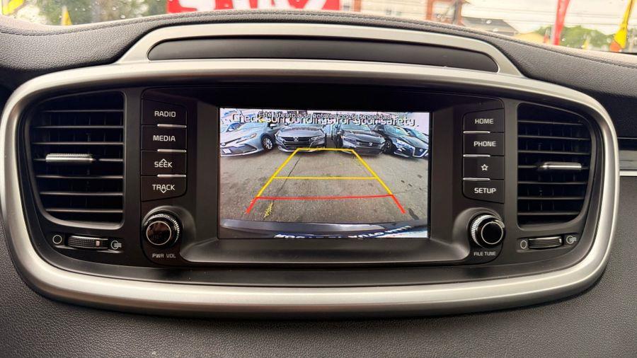 2019 Kia Sorento LX Sport Utility 4D, available for sale in Linden, New Jersey | Route 27 Auto Mall. Linden, New Jersey 2019 Kia Sorento LX Sport Utility 4D, available for sale in Linden, New Jersey | Route 27 Auto Mall. Linden, New Jersey