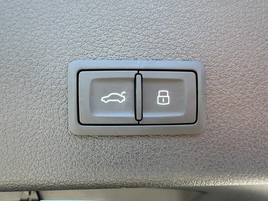 2020 Audi e-tron Sportback Premium Plus quattro, available for sale in Daly City, California | Green Light Auto Wholesale. Daly City, California 2020 Audi e-tron Sportback Premium Plus quattro, available for sale in Daly City, California | Green Light Auto Wholesale. Daly City, California