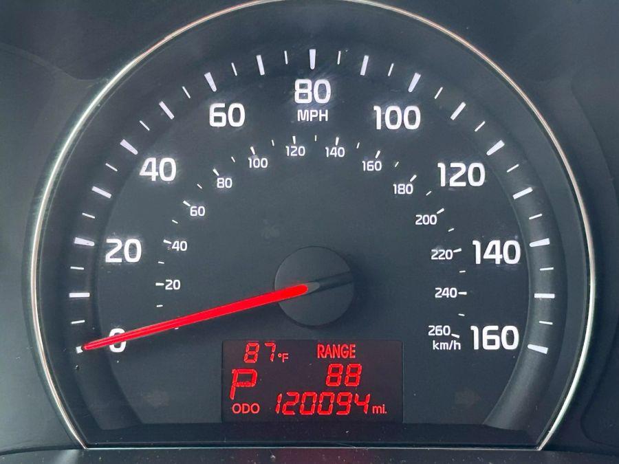 2014 Kia Sorento LX 4DR, available for sale in Garfield, New Jersey | Urban Motors Collection. Garfield, New Jersey 2014 Kia Sorento LX 4DR, available for sale in Garfield, New Jersey | Urban Motors Collection. Garfield, New Jersey