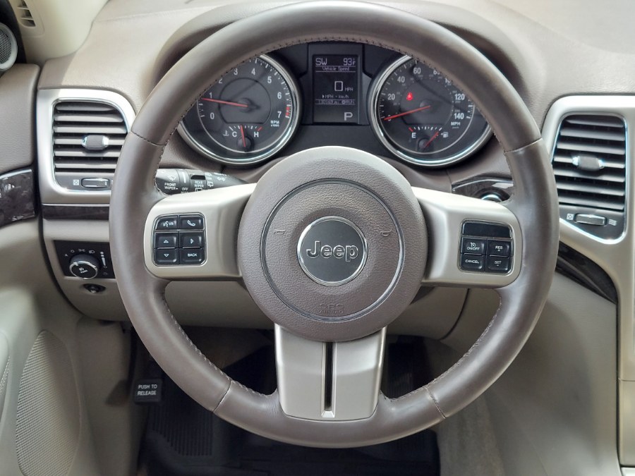 2011 Jeep Grand Cherokee 4WD 4dr Laredo, available for sale in East Windsor, Connecticut | United Auto Sales of E Windsor, Inc. East Windsor, Connecticut 2011 Jeep Grand Cherokee 4WD 4dr Laredo, available for sale in East Windsor, Connecticut | United Auto Sales of E Windsor, Inc. East Windsor, Connecticut