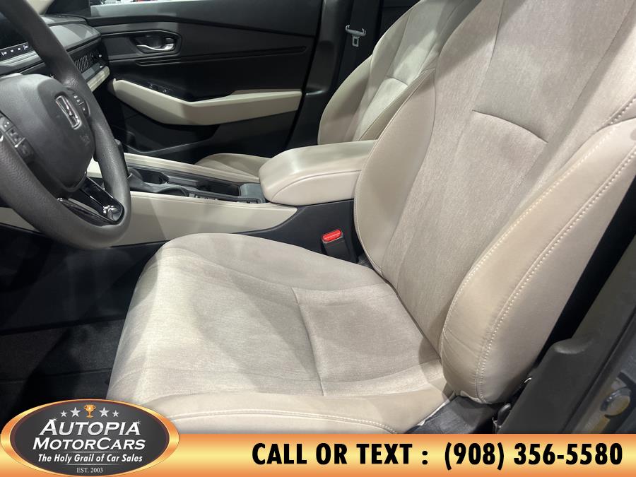 2024 Honda Accord EX photo 9