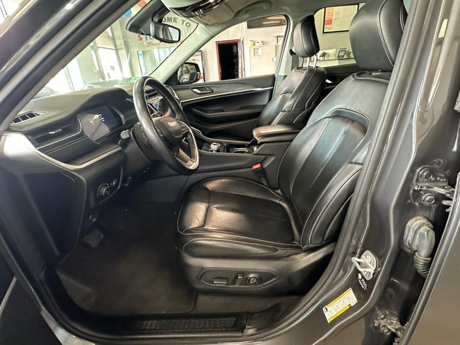 2021 Jeep Grand Cherokee L Limited 4x4, available for sale in Inwood, New York | 5 Towns Drive. Inwood, New York 2021 Jeep Grand Cherokee L Limited 4x4, available for sale in Inwood, New York | 5 Towns Drive. Inwood, New York