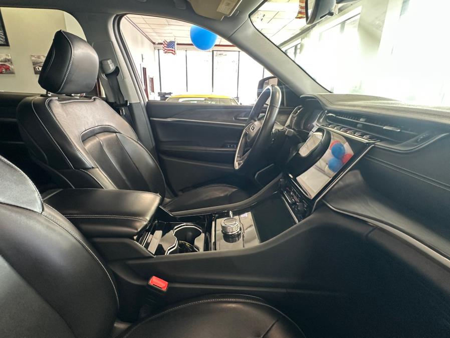 2021 Jeep Grand Cherokee L Limited 4x4, available for sale in Inwood, New York | 5 Towns Drive. Inwood, New York 2021 Jeep Grand Cherokee L Limited 4x4, available for sale in Inwood, New York | 5 Towns Drive. Inwood, New York