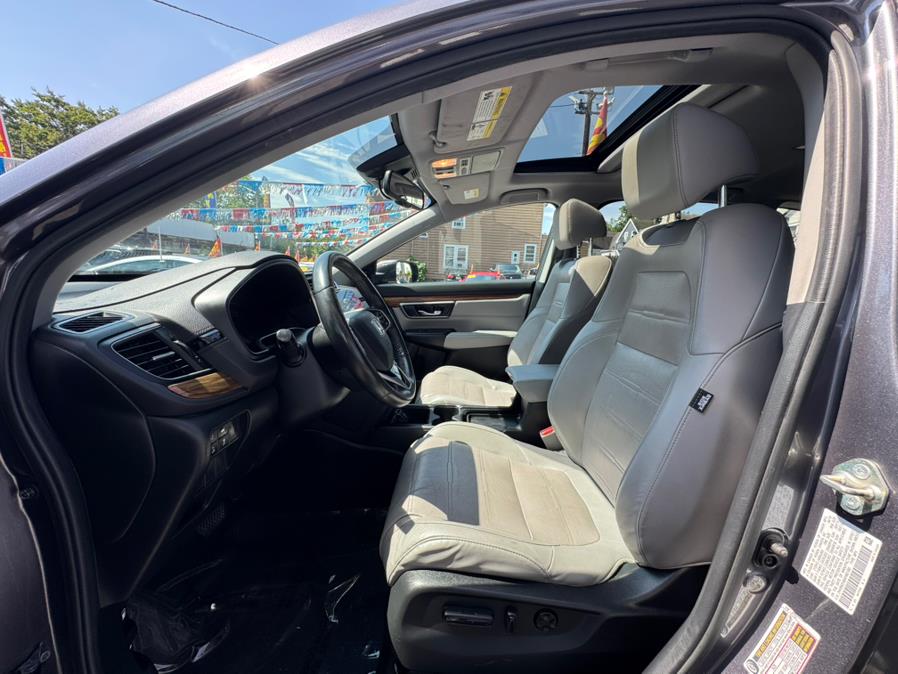 2019 Honda CR-V EX-L AWD, available for sale in Newark, New Jersey | Champion Auto Sales. Newark, New Jersey 2019 Honda CR-V EX-L AWD, available for sale in Newark, New Jersey | Champion Auto Sales. Newark, New Jersey