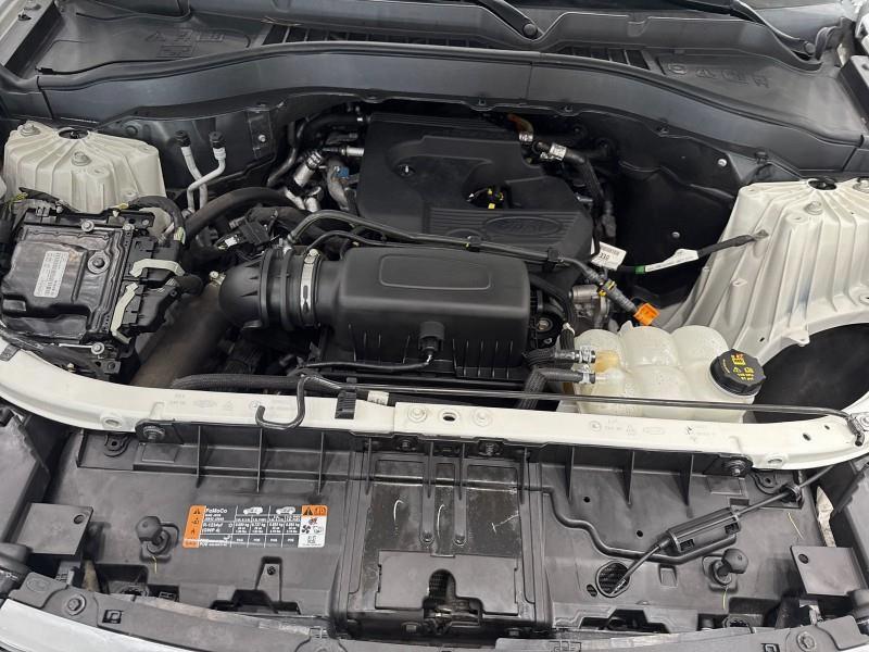 2020 Ford Explorer XLT 4WD, available for sale in Maple Shade, New Jersey | Car Revolution. Maple Shade, New Jersey 2020 Ford Explorer XLT 4WD, available for sale in Maple Shade, New Jersey | Car Revolution. Maple Shade, New Jersey