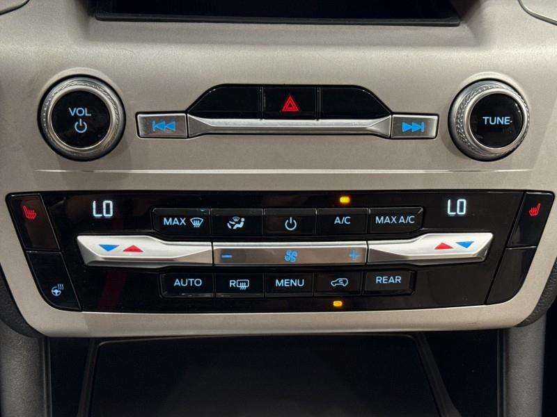2020 Ford Explorer XLT 4WD, available for sale in Maple Shade, New Jersey | Car Revolution. Maple Shade, New Jersey 2020 Ford Explorer XLT 4WD, available for sale in Maple Shade, New Jersey | Car Revolution. Maple Shade, New Jersey