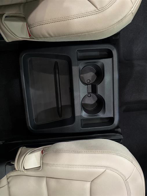 2020 Ford Explorer XLT 4WD, available for sale in Maple Shade, New Jersey | Car Revolution. Maple Shade, New Jersey 2020 Ford Explorer XLT 4WD, available for sale in Maple Shade, New Jersey | Car Revolution. Maple Shade, New Jersey