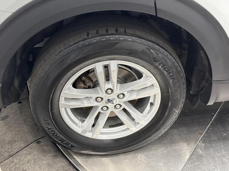 2020 Ford Explorer XLT 4WD, available for sale in Maple Shade, New Jersey | Car Revolution. Maple Shade, New Jersey 2020 Ford Explorer XLT 4WD, available for sale in Maple Shade, New Jersey | Car Revolution. Maple Shade, New Jersey