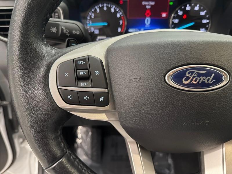 2020 Ford Explorer XLT 4WD, available for sale in Maple Shade, New Jersey | Car Revolution. Maple Shade, New Jersey 2020 Ford Explorer XLT 4WD, available for sale in Maple Shade, New Jersey | Car Revolution. Maple Shade, New Jersey