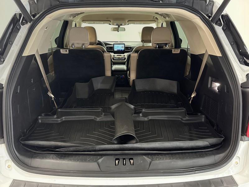 2020 Ford Explorer XLT 4WD, available for sale in Maple Shade, New Jersey | Car Revolution. Maple Shade, New Jersey 2020 Ford Explorer XLT 4WD, available for sale in Maple Shade, New Jersey | Car Revolution. Maple Shade, New Jersey