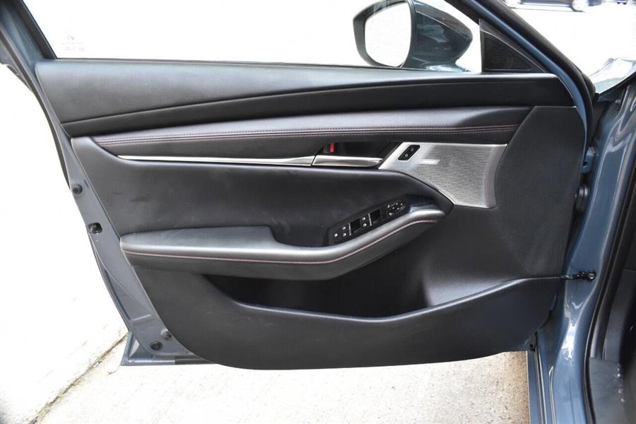 2023 Mazda Mazda3 Sedan 2.5 S Carbon Edition AWD 4dr Sedan, available for sale in Great Neck, New York | Camy Cars. Great Neck, New York 2023 Mazda Mazda3 Sedan 2.5 S Carbon Edition AWD 4dr Sedan, available for sale in Great Neck, New York | Camy Cars. Great Neck, New York