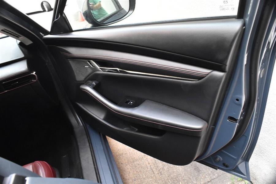 2023 Mazda Mazda3 Sedan 2.5 S Carbon Edition AWD 4dr Sedan, available for sale in Great Neck, New York | Camy Cars. Great Neck, New York 2023 Mazda Mazda3 Sedan 2.5 S Carbon Edition AWD 4dr Sedan, available for sale in Great Neck, New York | Camy Cars. Great Neck, New York