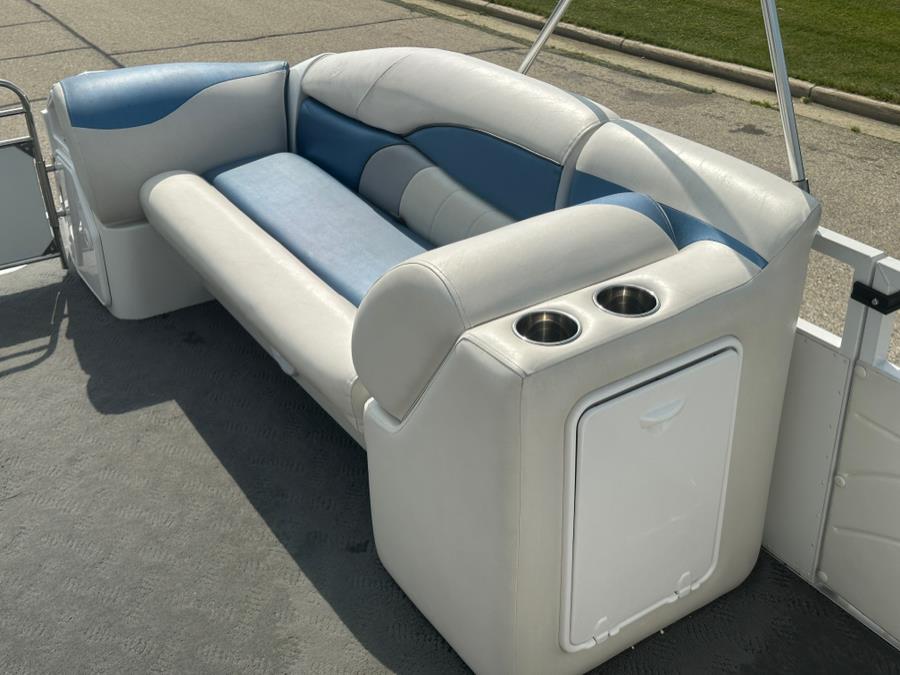 2008 JC 246 Tritoon, available for sale in Darien, Wisconsin | Geneva Motor Cars. Darien, Wisconsin