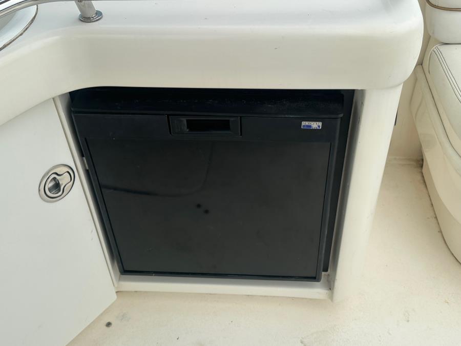 1997 Sea Ray 280 ss, available for sale in Darien, Wisconsin | Geneva Motor Cars. Darien, Wisconsin 1997 Sea Ray 280 ss, available for sale in Darien, Wisconsin | Geneva Motor Cars. Darien, Wisconsin