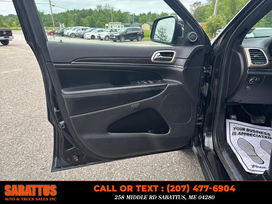 2015 Jeep Grand Cherokee 4WD 4dr Limited, available for sale in Sabattus, Maine | Sabattus Auto and Truck Sales Inc. Sabattus, Maine 2015 Jeep Grand Cherokee 4WD 4dr Limited, available for sale in Sabattus, Maine | Sabattus Auto and Truck Sales Inc. Sabattus, Maine