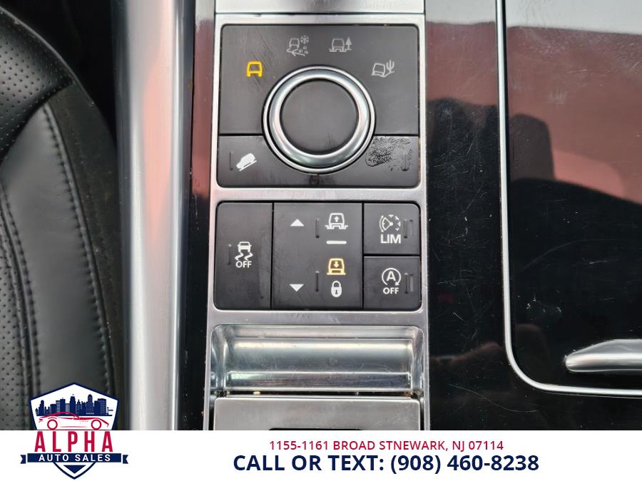 2017 Land Rover Range Rover Sport V6 Supercharged HSE, available for sale in NEWARK, New Jersey | Alpha Auto Sales. NEWARK, New Jersey 2017 Land Rover Range Rover Sport V6 Supercharged HSE, available for sale in NEWARK, New Jersey | Alpha Auto Sales. NEWARK, New Jersey