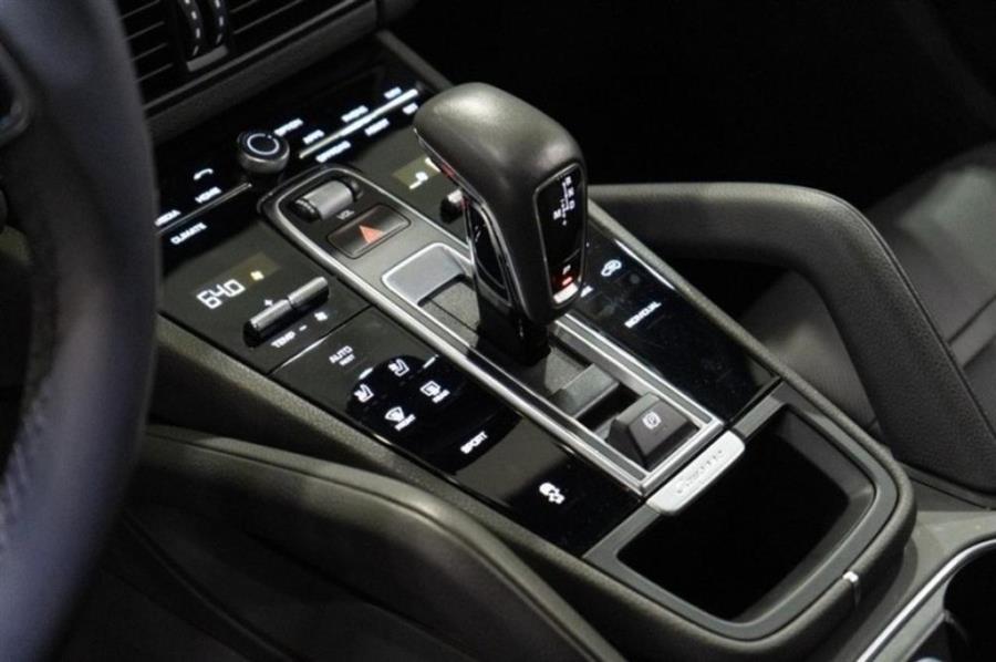 2022 Porsche Cayenne Platinum Edition, available for sale in Woodside, New York | Drive Central. Woodside, New York 2022 Porsche Cayenne Platinum Edition, available for sale in Woodside, New York | Drive Central. Woodside, New York