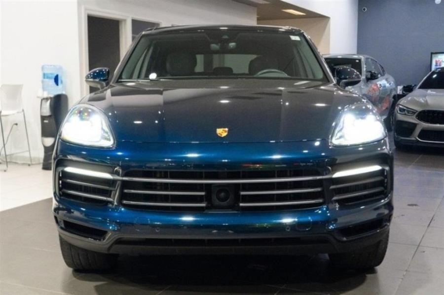 2022 Porsche Cayenne Platinum Edition, available for sale in Woodside, New York | Drive Central. Woodside, New York 2022 Porsche Cayenne Platinum Edition, available for sale in Woodside, New York | Drive Central. Woodside, New York