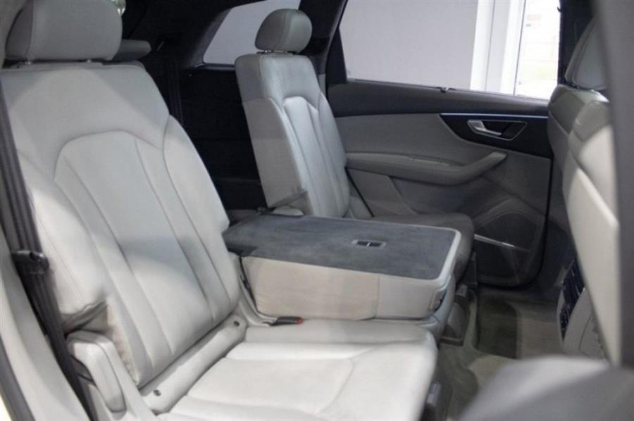 2022 Audi Q7 Prestige, available for sale in Woodside, New York | Drive Central. Woodside, New York 2022 Audi Q7 Prestige, available for sale in Woodside, New York | Drive Central. Woodside, New York