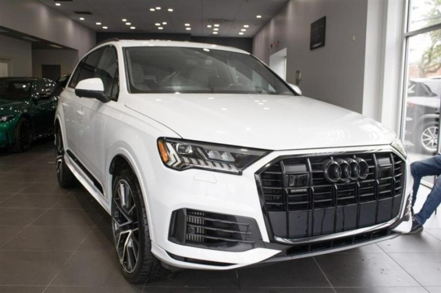 2022 Audi Q7 Prestige, available for sale in Woodside, New York | Drive Central. Woodside, New York 2022 Audi Q7 Prestige, available for sale in Woodside, New York | Drive Central. Woodside, New York