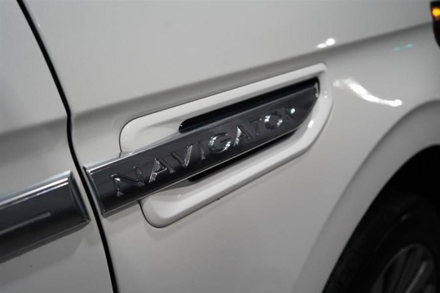 2020 Lincoln Navigator Reserve, available for sale in Woodside, New York | Drive Central. Woodside, New York 2020 Lincoln Navigator Reserve, available for sale in Woodside, New York | Drive Central. Woodside, New York