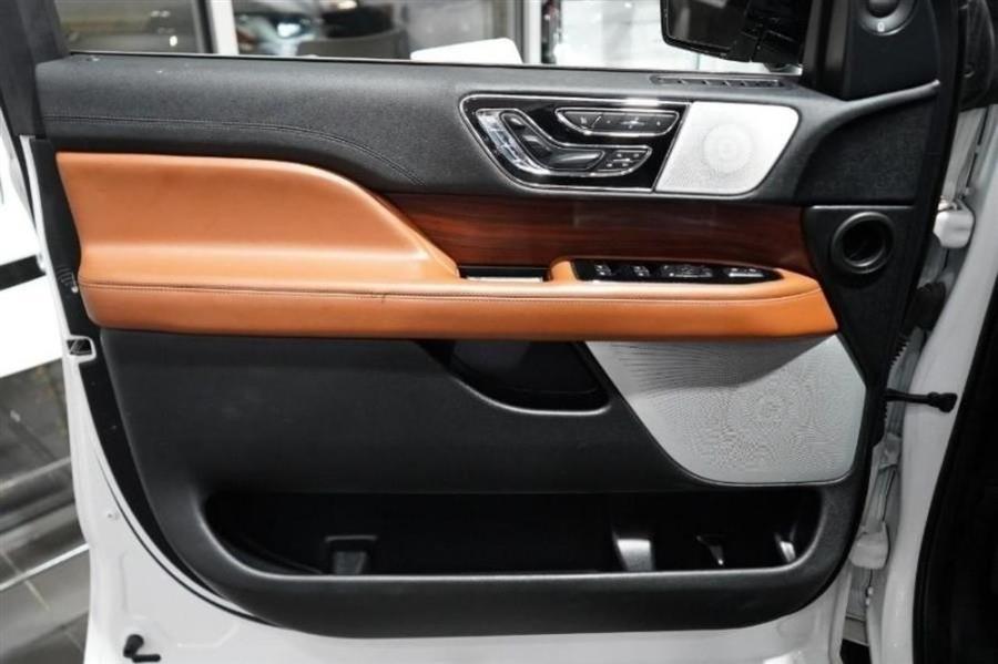 2020 Lincoln Navigator Reserve, available for sale in Woodside, New York | Drive Central. Woodside, New York 2020 Lincoln Navigator Reserve, available for sale in Woodside, New York | Drive Central. Woodside, New York