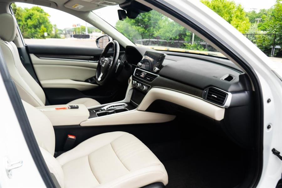 2022 Honda Accord Hybrid EX-L, available for sale in Woodside, New York | Drive Central. Woodside, New York 2022 Honda Accord Hybrid EX-L, available for sale in Woodside, New York | Drive Central. Woodside, New York