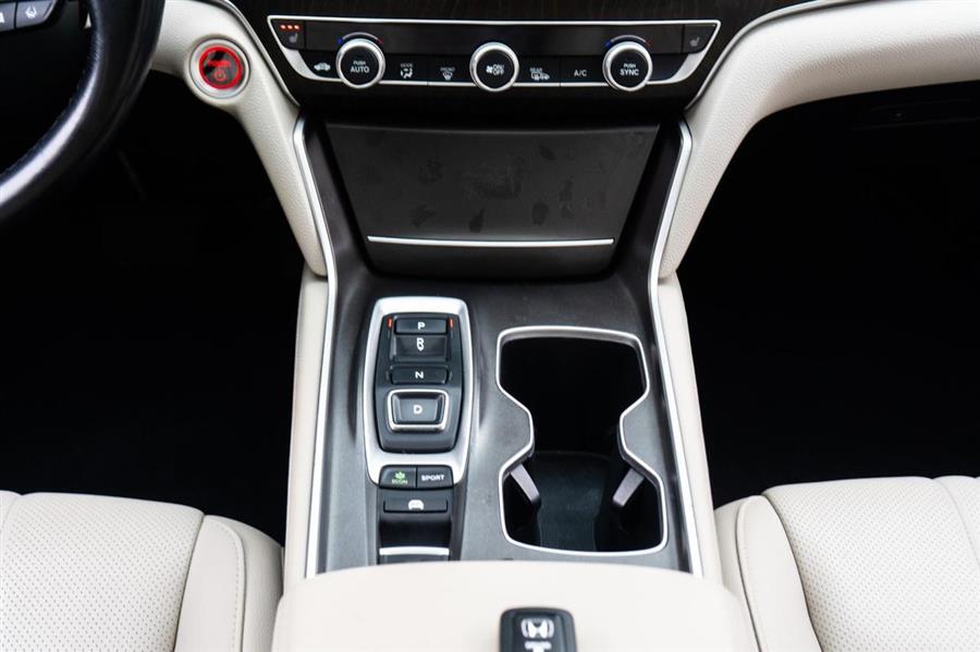 2022 Honda Accord Hybrid EX-L, available for sale in Woodside, New York | Drive Central. Woodside, New York 2022 Honda Accord Hybrid EX-L, available for sale in Woodside, New York | Drive Central. Woodside, New York