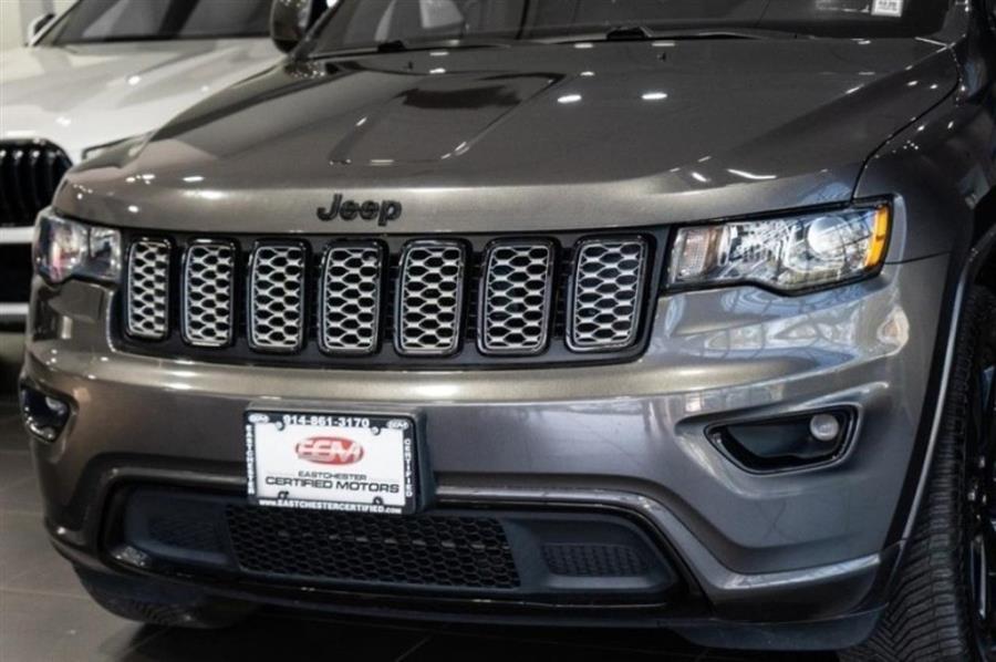 2018 Jeep Grand Cherokee Altitude, available for sale in Woodside, New York | Drive Central. Woodside, New York 2018 Jeep Grand Cherokee Altitude, available for sale in Woodside, New York | Drive Central. Woodside, New York