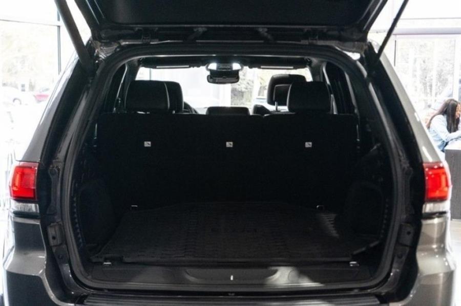 2018 Jeep Grand Cherokee Altitude, available for sale in Woodside, New York | Drive Central. Woodside, New York 2018 Jeep Grand Cherokee Altitude, available for sale in Woodside, New York | Drive Central. Woodside, New York