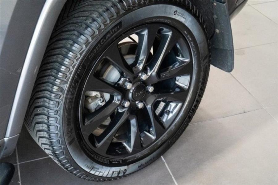 2018 Jeep Grand Cherokee Altitude, available for sale in Woodside, New York | Drive Central. Woodside, New York 2018 Jeep Grand Cherokee Altitude, available for sale in Woodside, New York | Drive Central. Woodside, New York
