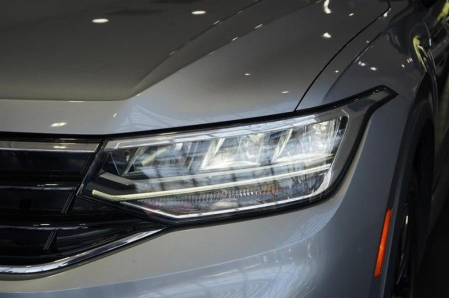 2022 Volkswagen Tiguan SE R-Line Black, available for sale in Woodside, New York | Drive Central. Woodside, New York 2022 Volkswagen Tiguan SE R-Line Black, available for sale in Woodside, New York | Drive Central. Woodside, New York
