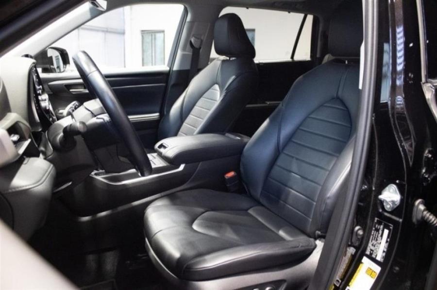 2020 Toyota Highlander XLE, available for sale in Woodside, New York | Drive Central. Woodside, New York 2020 Toyota Highlander XLE, available for sale in Woodside, New York | Drive Central. Woodside, New York