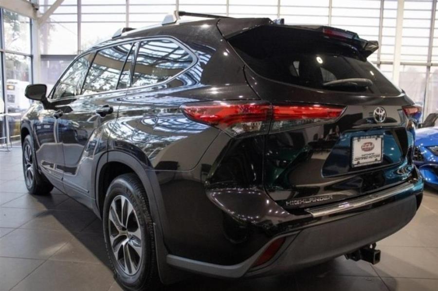 2020 Toyota Highlander XLE, available for sale in Woodside, New York | Drive Central. Woodside, New York 2020 Toyota Highlander XLE, available for sale in Woodside, New York | Drive Central. Woodside, New York