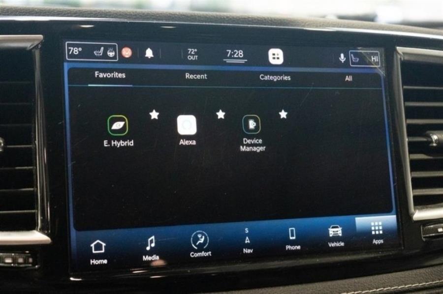 2021 Chrysler Pacifica Hybrid Limited, available for sale in Woodside, New York | Drive Central. Woodside, New York 2021 Chrysler Pacifica Hybrid Limited, available for sale in Woodside, New York | Drive Central. Woodside, New York