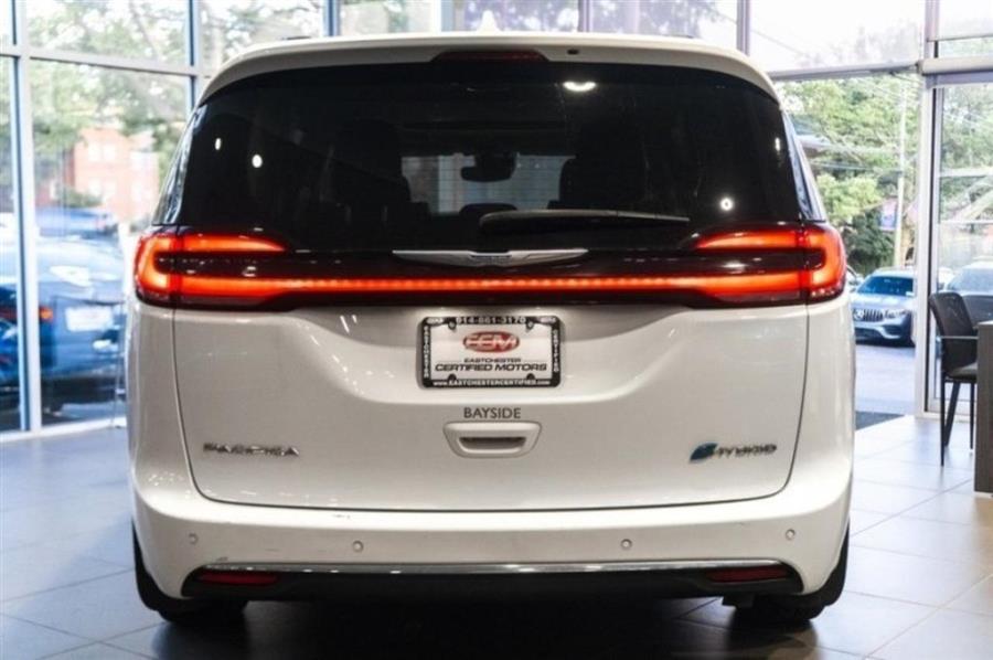 2021 Chrysler Pacifica Hybrid Limited, available for sale in Woodside, New York | Drive Central. Woodside, New York 2021 Chrysler Pacifica Hybrid Limited, available for sale in Woodside, New York | Drive Central. Woodside, New York