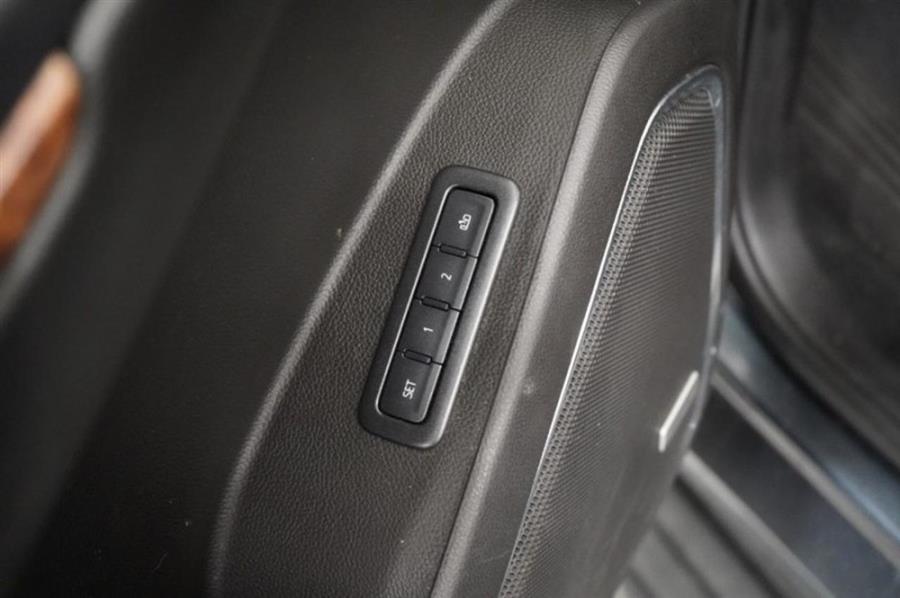 2019 Chevrolet Tahoe Premier, available for sale in Woodside, New York | Drive Central. Woodside, New York 2019 Chevrolet Tahoe Premier, available for sale in Woodside, New York | Drive Central. Woodside, New York