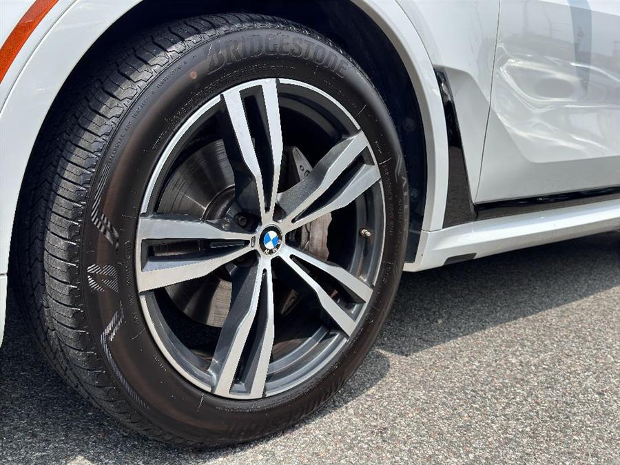 2022 BMW X7 xDrive40i, available for sale in Woodside, New York | Drive Central. Woodside, New York 2022 BMW X7 xDrive40i, available for sale in Woodside, New York | Drive Central. Woodside, New York