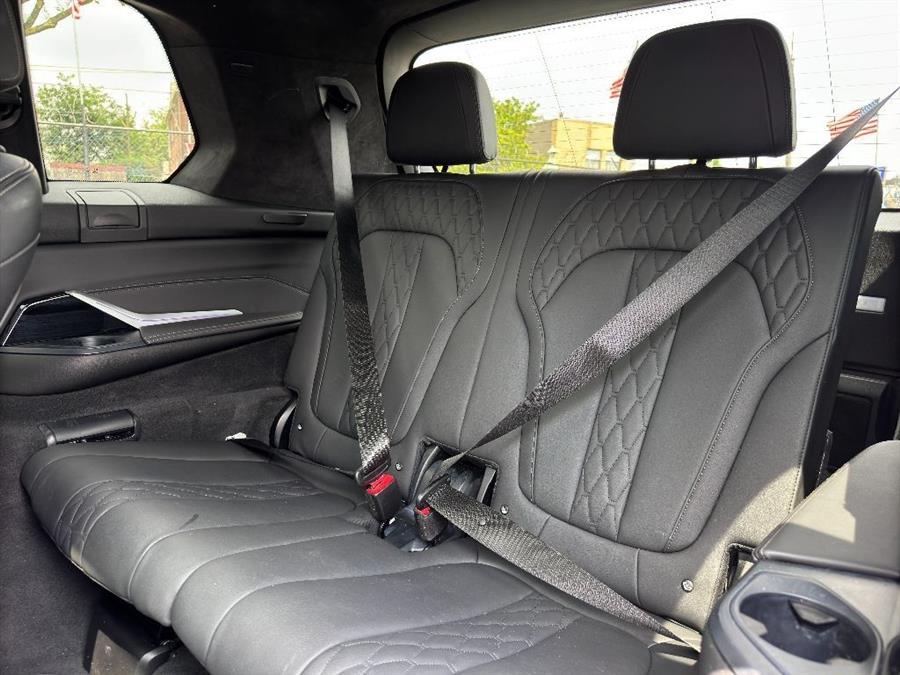 2022 BMW X7 xDrive40i, available for sale in Woodside, New York | Drive Central. Woodside, New York 2022 BMW X7 xDrive40i, available for sale in Woodside, New York | Drive Central. Woodside, New York
