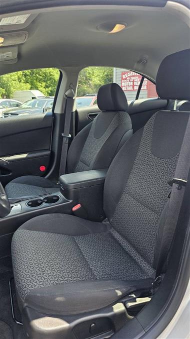 2009 Pontiac G6 Base 4dr Sedan w/1SA, available for sale in Wolcott, New York | Auto Hunter CNY. Wolcott, New York 2009 Pontiac G6 Base 4dr Sedan w/1SA, available for sale in Wolcott, New York | Auto Hunter CNY. Wolcott, New York