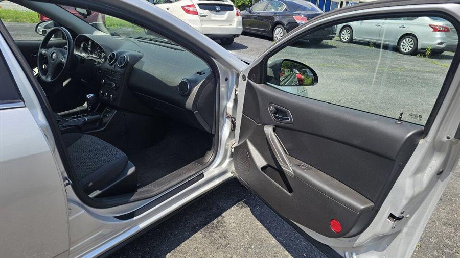 2009 Pontiac G6 Base 4dr Sedan w/1SA, available for sale in Wolcott, New York | Auto Hunter CNY. Wolcott, New York 2009 Pontiac G6 Base 4dr Sedan w/1SA, available for sale in Wolcott, New York | Auto Hunter CNY. Wolcott, New York